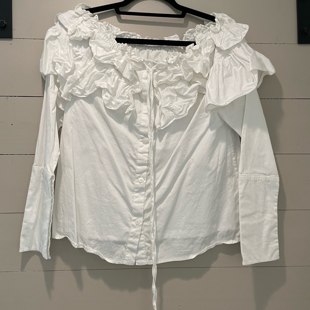 OPENING CEREMONY OFF THE SHOULDER TOP SIZE 6